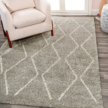Catala Moroccan Diamond Shag Area Rug